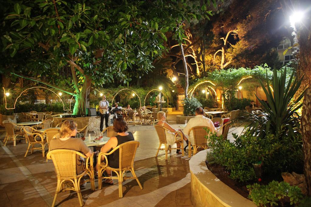 Hotel Baviera Cala Ratjada  Dış mekan fotoğraf