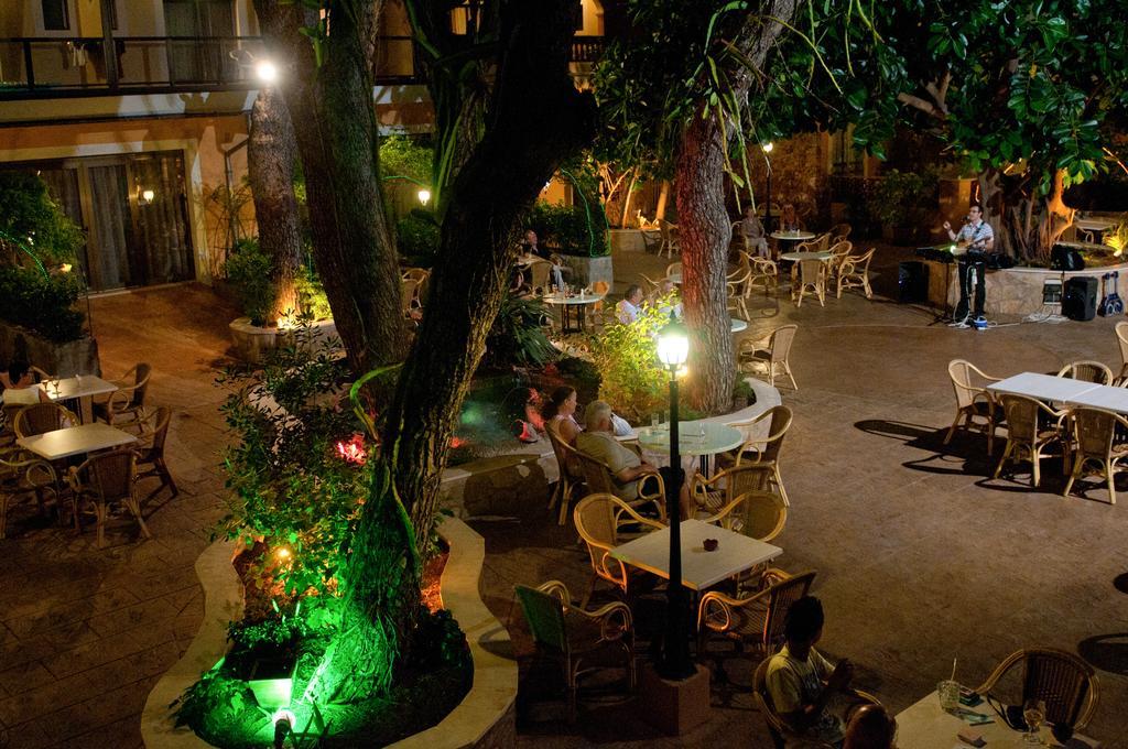 Hotel Baviera Cala Ratjada  Dış mekan fotoğraf