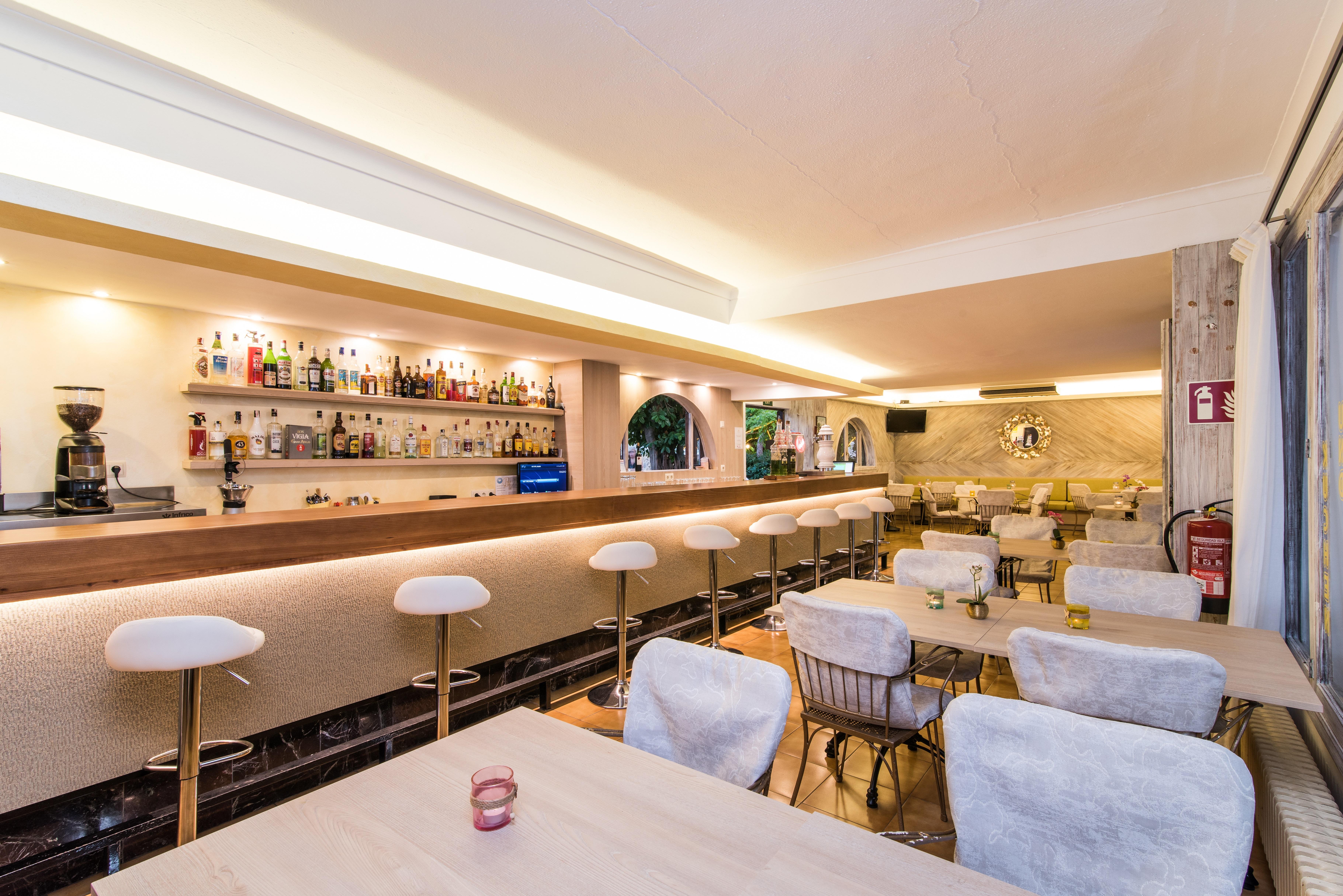 Hotel Baviera Cala Ratjada  Dış mekan fotoğraf