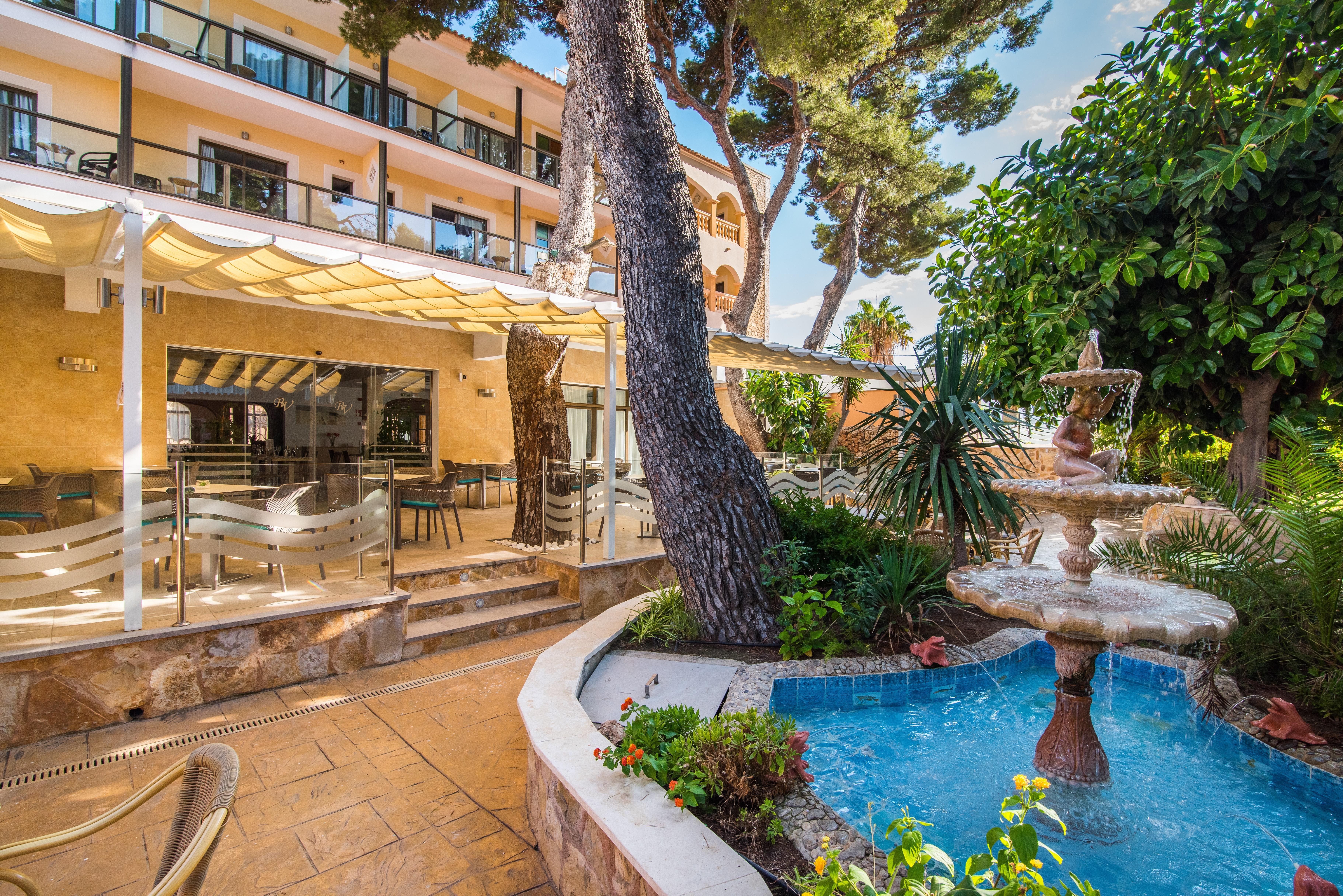 Hotel Baviera Cala Ratjada  Dış mekan fotoğraf