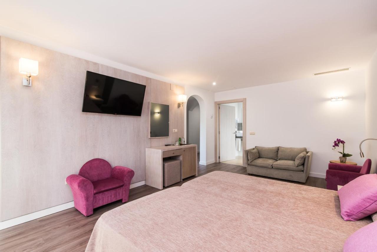 Hotel Baviera Cala Ratjada  Dış mekan fotoğraf