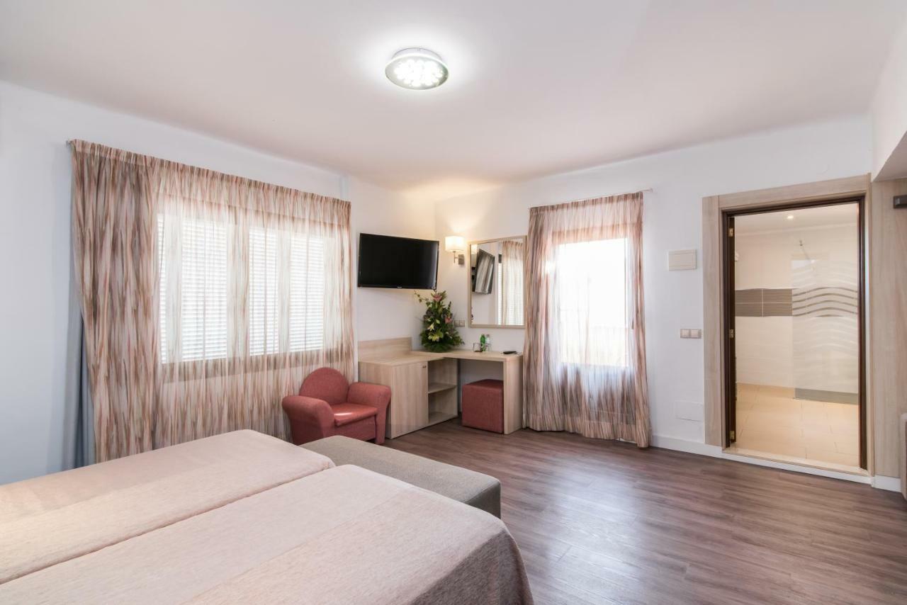 Hotel Baviera Cala Ratjada  Dış mekan fotoğraf